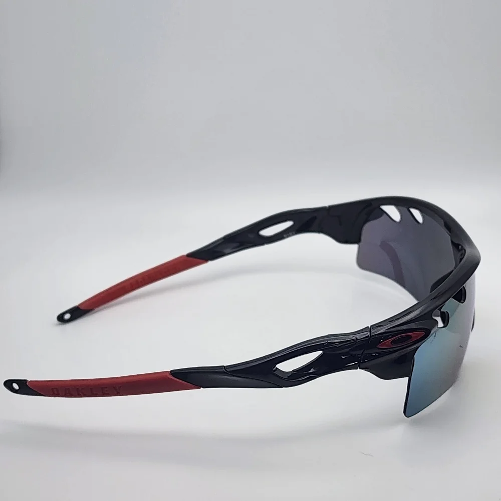 Oakley Radarlock Black & Red Sunglasses, Case, & Dust Bag